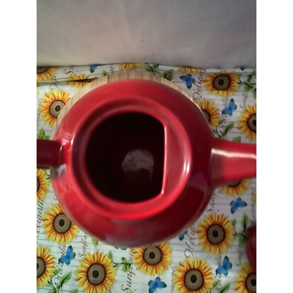 Chantal Tea for Four Red teapot with lid 2006 - Picture 3 of 8